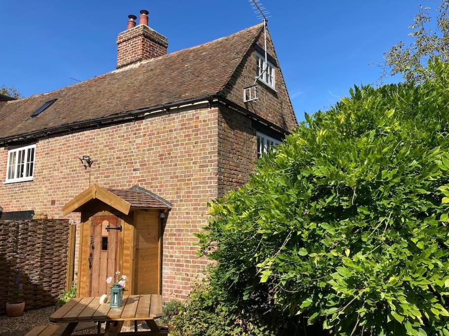 Beautiful 500 Year Old Listed Kentish Cottage Wingham Экстерьер фото